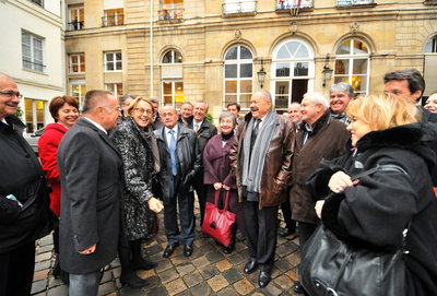 3 maires de la Communauté du pays d'Aix - qui compte 34 communes - ont fait le déplacement hier jusqu'à Paris. Photo : Serge Mercier.