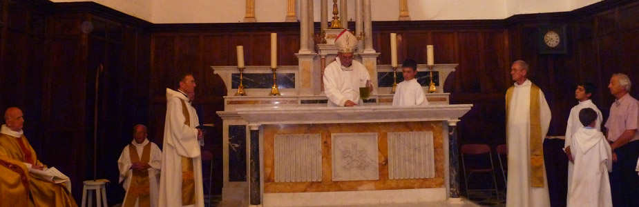 Consécration du Maître-Autel de l'église Saint Julien