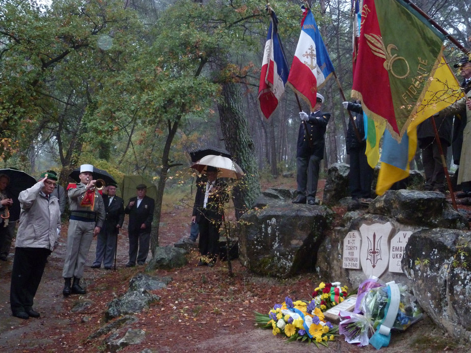 Cérémonie en hommage aux légionnaires Ukrainiens