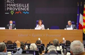 Restrictions sanitaires : « Nous ne laisserons pas mourir nos communes »