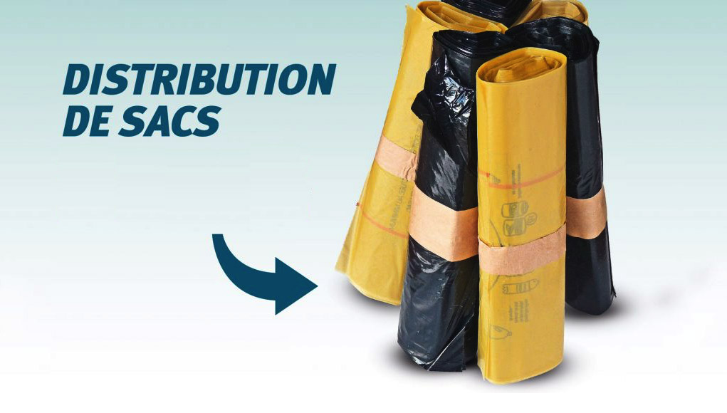 La distribution de sacs poubelles pour les ordures ménagères