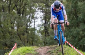 1er cyclo-cross de la Ville de Peynier