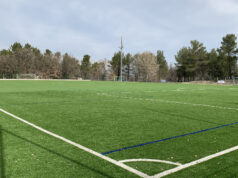 Réunion publique action en justice stade municipal